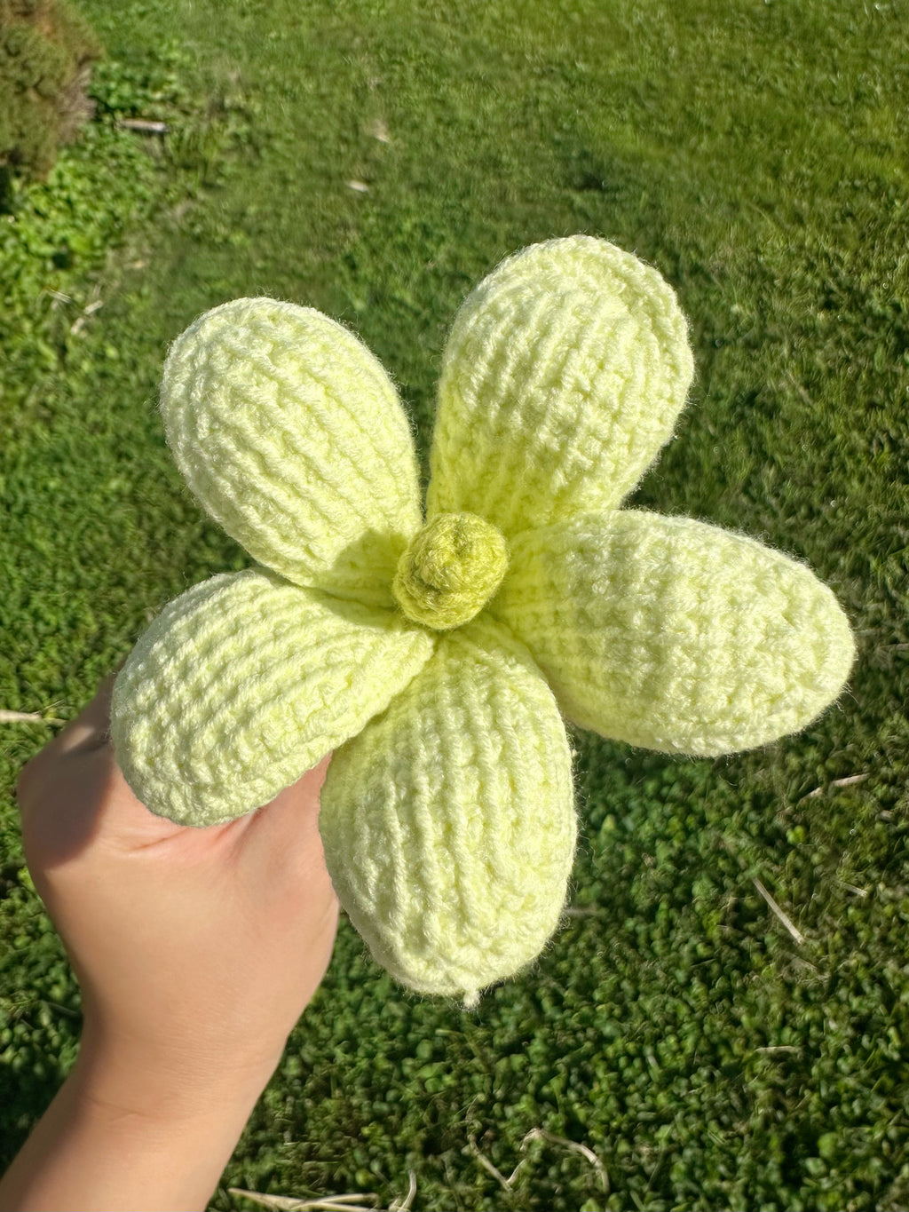 Pastel Crochet Flower with Stem – Choose Your Color