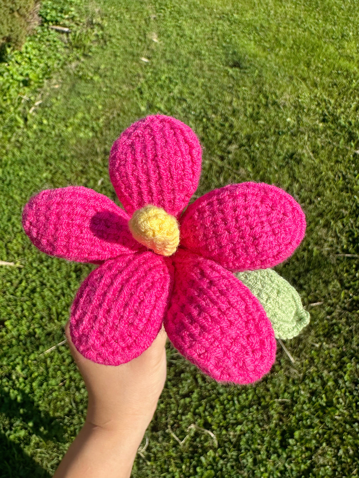 Pastel Crochet Flower with Stem – Choose Your Color