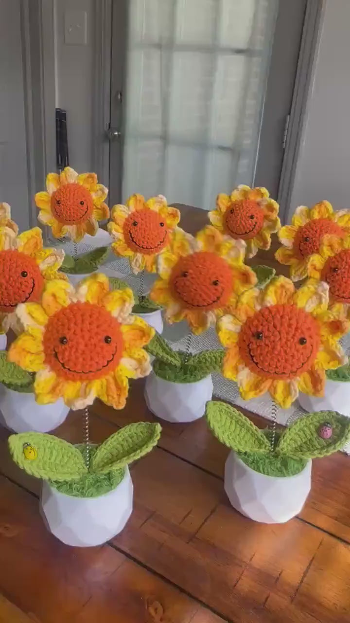 Smiling Crochet Sunflower Bobblehead with Ladybug